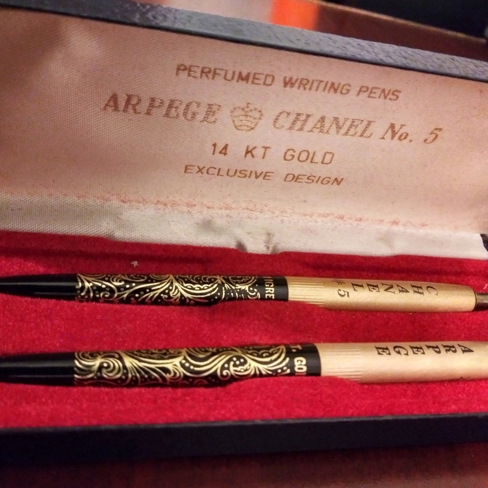 Vintage chanel No. 5 14k gold pens